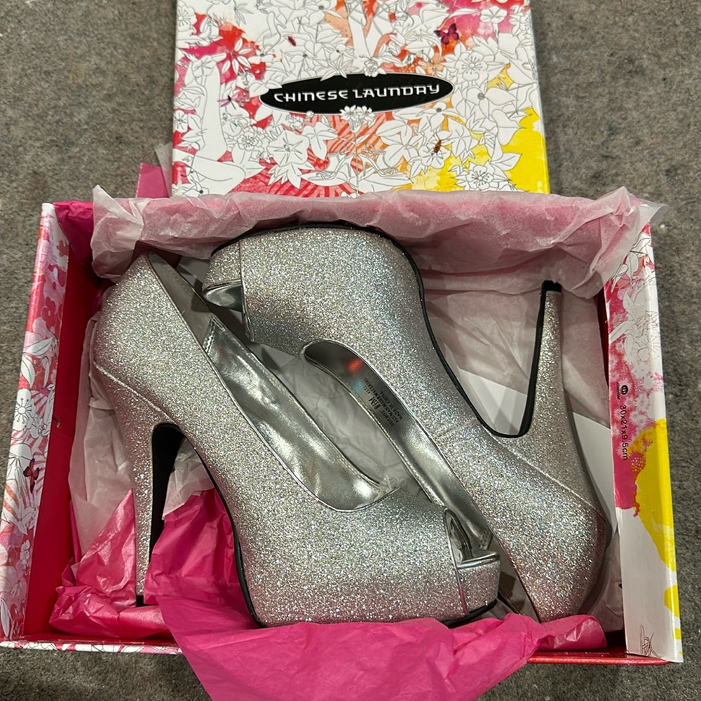 Platform heels